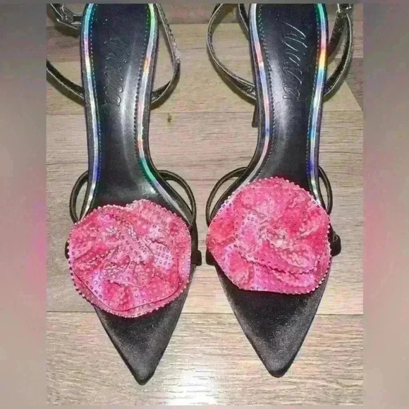 Liliana bling rose flower pointy sandals size 7 NWOT - Picture 4 of 5